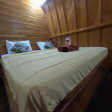 Banana Leaf Bungalow Gili Trawangan Exterior photo