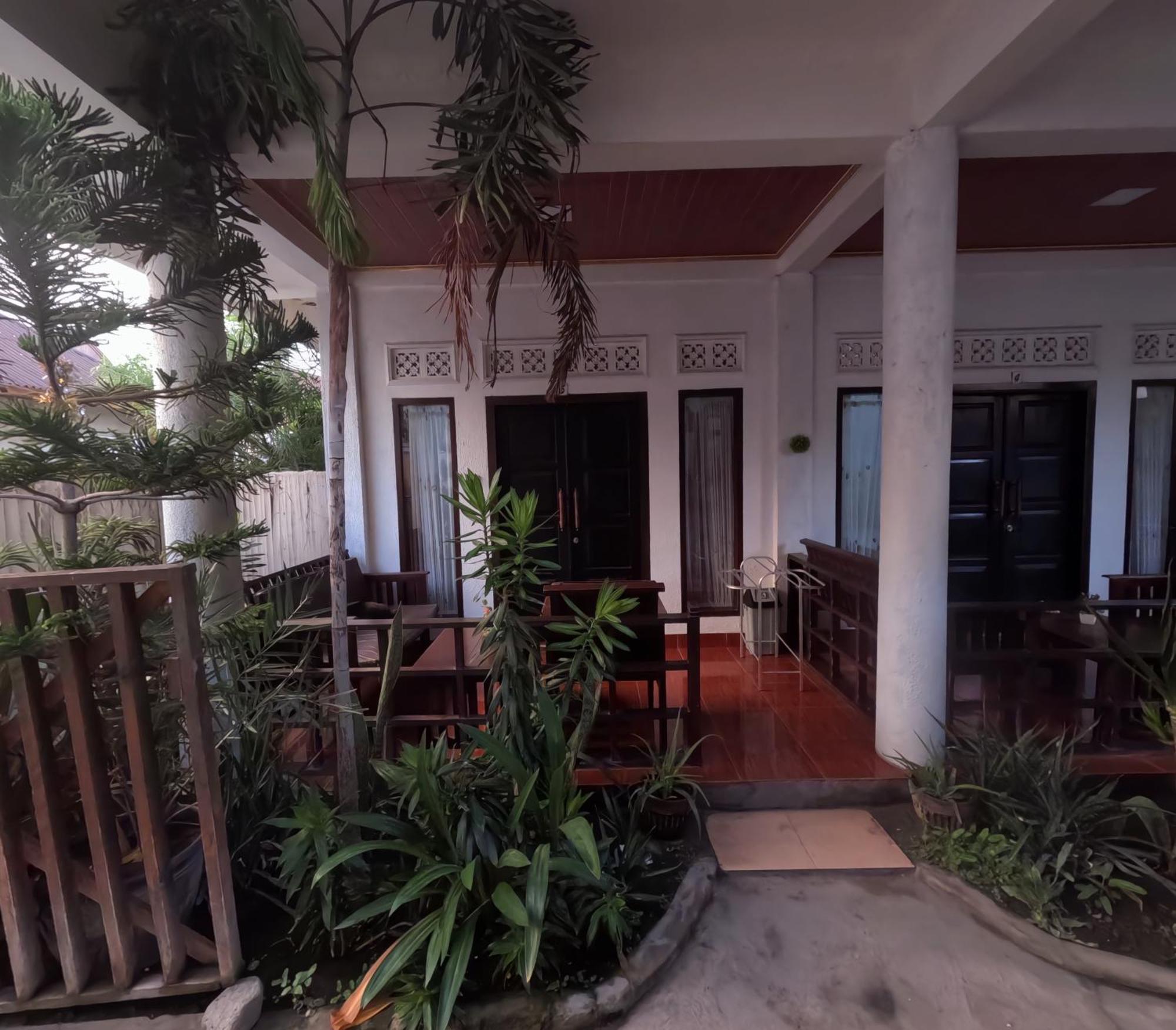 Banana Leaf Bungalow Gili Trawangan Exterior photo